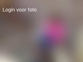 Samen schommel gekocht en samen aan het bouwen