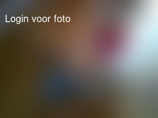 Kinderen vinden poes lief, poes vindt kinderen lief...gaat niks boven superaandacht.