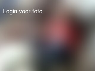 Mathijs is hangerig en lijkt dan graag engelse auto programmas