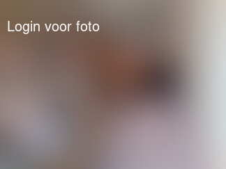 Wakker worden duurt eeuwigheid
 bij mij maar mannetje vindt dat juist gezellig.