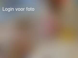 Even lekker naar het zwembad.