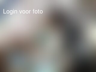 De kids zetten een kruisje in de intertoys gids bij wat ze zouden
 willen hebben...