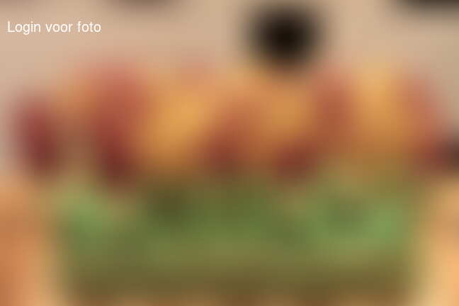 en trakteren natuurlijk. En dan nog zelf voor dit gezonde verhaal
 kiezen...