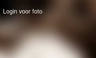 Na lekker in de tuin gespeeld te hebben nu kleurmoment met thee