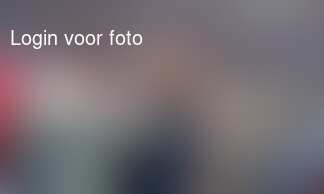 Mij onbekende meisjes hadden in het speeltuintje besloten dat
 Mathijs geschminkt moest worden.