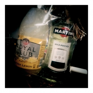 Joepie!  Jiggertime!  Met dank aan de buurvrouw! 