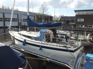 Na maanden eindelijk thuis.. En schoon en vaarklaar! 