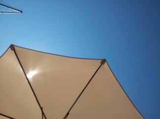 Rustig blijven liggen, dan gaat die kater wel over