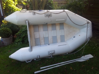 Mathijs is er heel blij mee.. ;) 