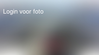 Dat vinden de mannetjes wel even mooi, de grote ook... 