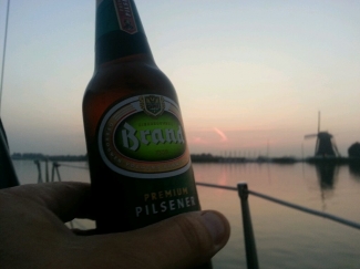 Mooier plekje kon ik niet verzinnen om een biertje te doen op Robs verjaardag... 