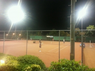 Even Wieke aanmoedigen 