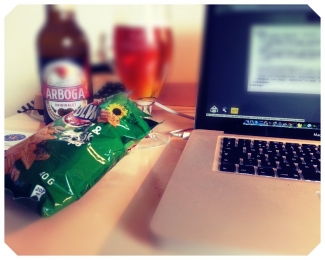 School was vroeg uit vandaag... Nu studeren voor examen morgen :) 