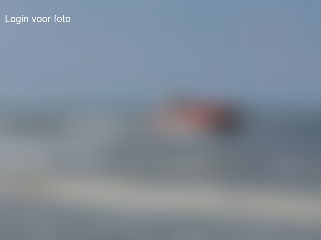 Met mannetje even rondje op zee met de KNRM, he-le-maal te gek! 