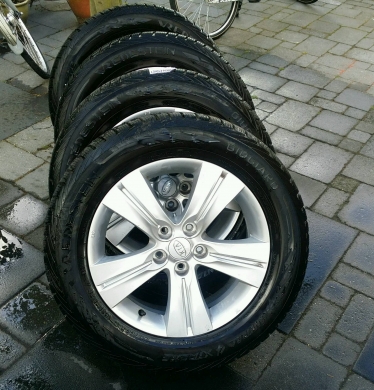 Nou, als zelfs ik de winterbanden eraf heb dan moet het wel warmer worden... 