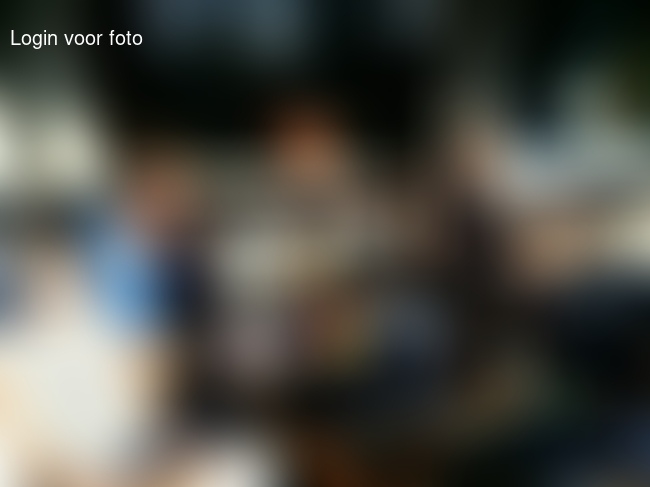 Eten op terras, lijkt wel vakantie! 