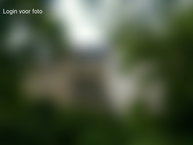 Kasteel en meer bezocht