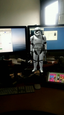 Is toch geen werken met een robot op je buro