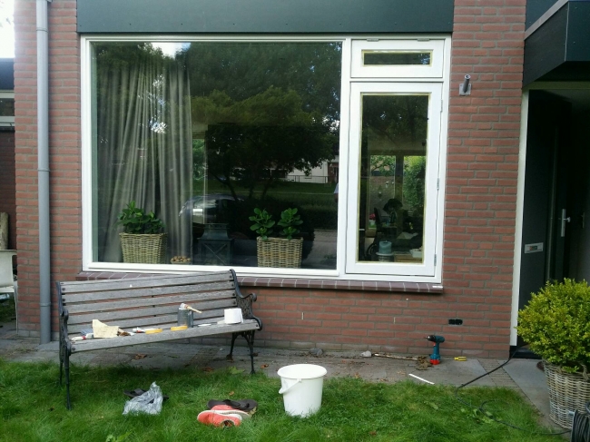 Na drie jaar maar eens de kozijnen schilderen