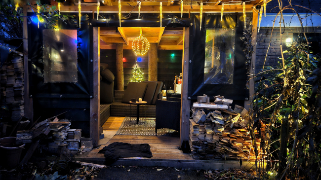 Helemaal blij met lolhok